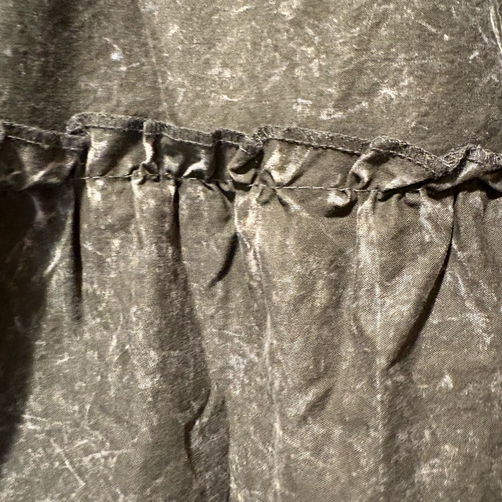 Zenana Outfitters Distressed Acid Wash Black Tiered Maxi Skirt NWT Size 3X - Picture 6 of 7